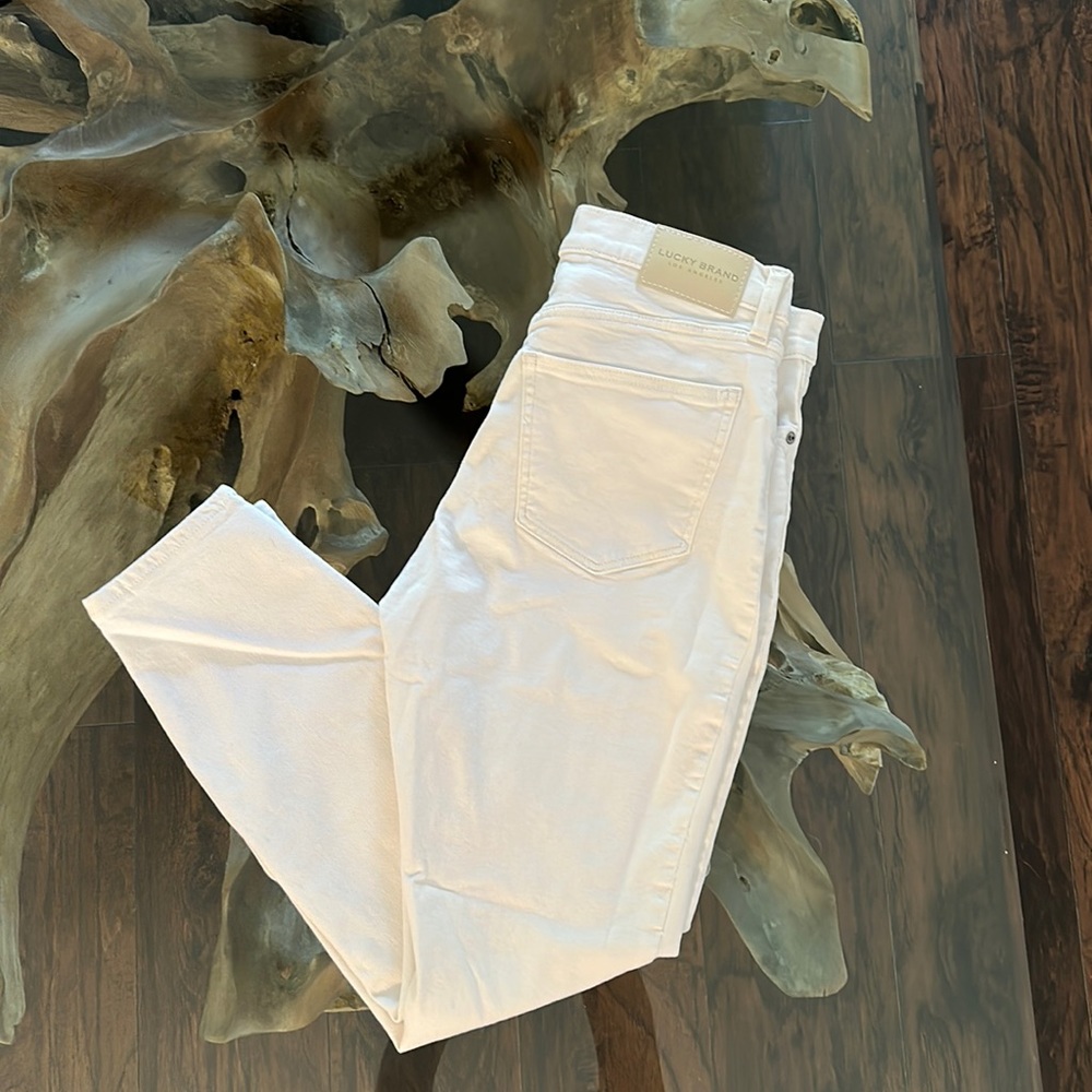 LUCKY brand, white jeans, size 6